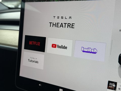 Tesla Model Y SUV 5dr Electric Auto RWD (346 ps) 37