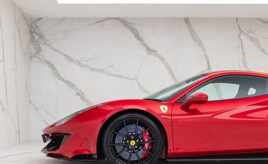 Ferrari 488 Pista 21