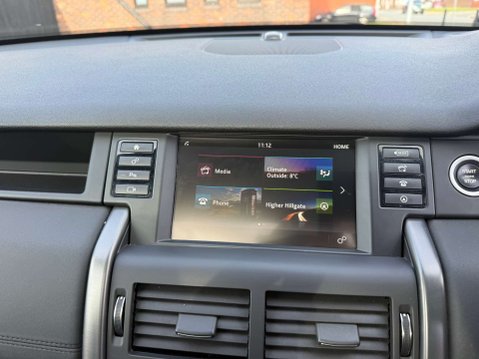 Land Rover Discovery Sport 2.0 Discovery Sport Landmark TD4 Auto 4WD 5dr 44