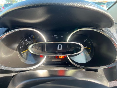 Renault Clio 1.1 Clio Dynamique MediaNav 5dr 22
