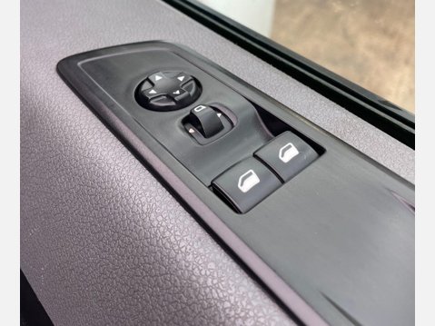 Vauxhall Vivaro 1.5 Turbo D 2900 Sportive L2 H1 Euro 6 (s/s) 5dr 23