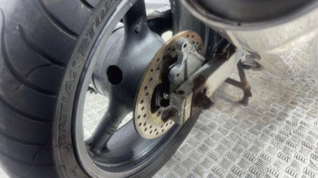 Kawasaki ZR Z750 2002 35K RUNNING PROJECT BIKE 750CC TOUER COMMUTER 15