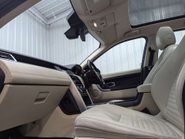 Land Rover Discovery Sport 2.0 Discovery Sport Luxury HSE TD4 Auto 4WD 5dr 52