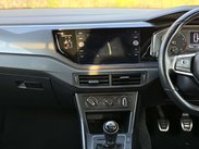 Volkswagen Polo 1.0 Polo R-Line TSi 5dr 39
