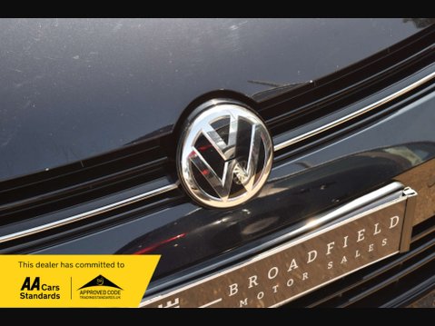 Volkswagen Golf 2.0 Golf R TSi 4WD 5dr 9
