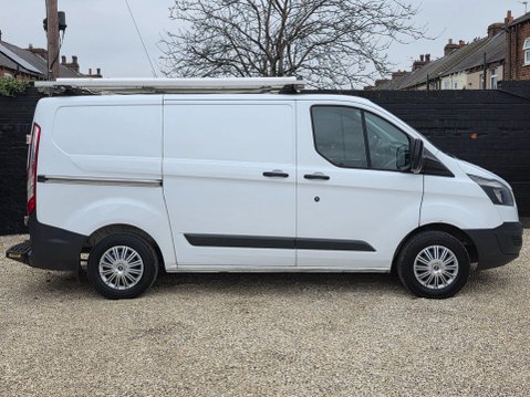 Ford Transit Custom 2.2 TDCi 310 ECOnetic L1 H1 5dr 1