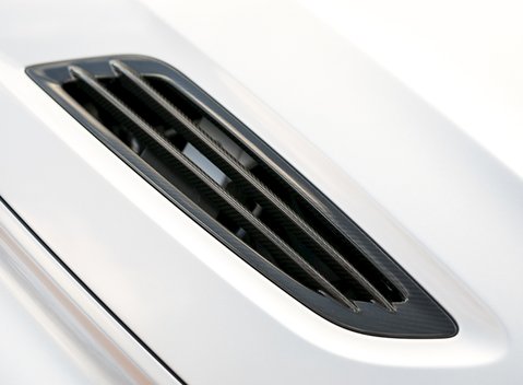 Aston Martin Zagato Vanquish Volante 35