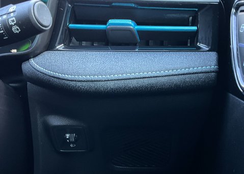 MG MG5 EV 61kWh TROPHY 25