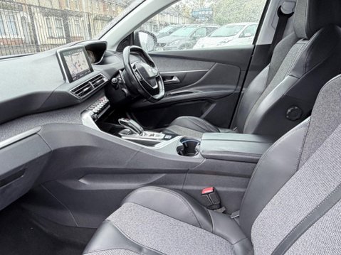 Peugeot 3008 1.2 PureTech Allure EAT Euro 6 (s/s) 5dr 22