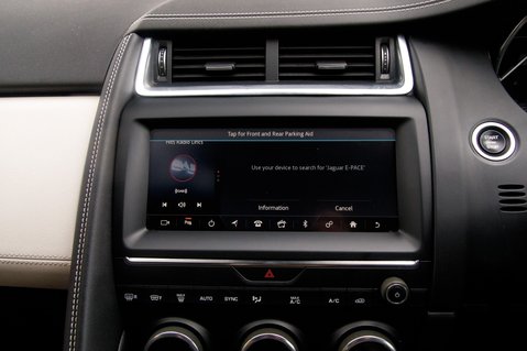 Jaguar E-Pace R-DYNAMIC S 27