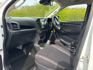 Isuzu D-Max Utility 1.9 TD Single Cab Dropside Truck 13