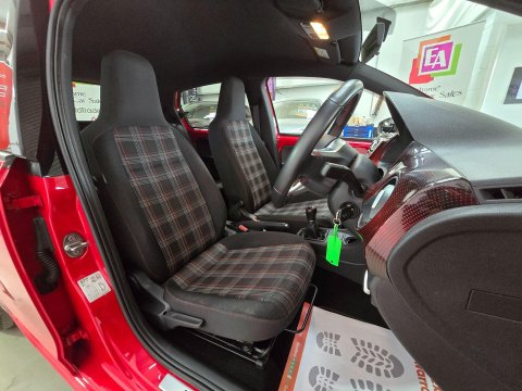 Volkswagen Up 1.0 TSI up! GTI Euro 6 (s/s) 5dr 31