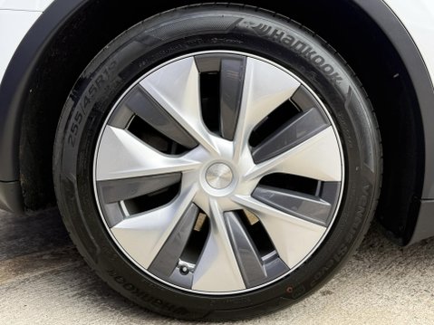 Tesla Model Y SUV 5dr Electric Auto RWD (346 ps) 15