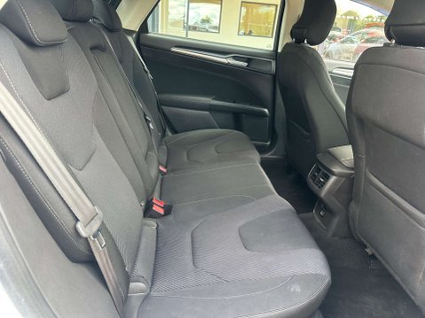 Ford Mondeo 2.0 Mondeo Titanium TDCi 5dr 23
