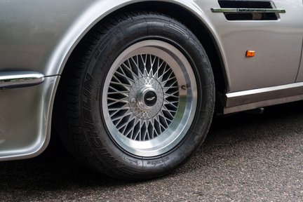 Aston Martin V8 Vantage X-Pack RESTORED 9