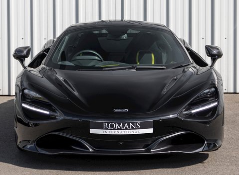 McLaren 720S Peformance 4