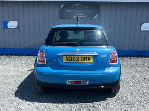 Mini Hatch 1.6 One Euro 5 3dr 8