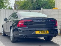 Volvo S90 D4 Momentum Saloon 4dr Diesel Auto Euro 6 (s/s) (1 8