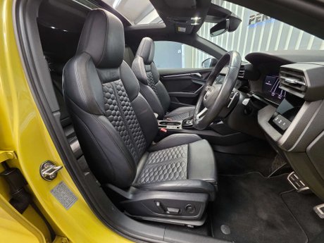 Audi RS3 2.5 TFSI Vorsprung Sportback 5dr Petrol S Tronic quattro Euro 6 (s/s) (400 7