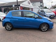 Toyota Yaris 1.33 VVT-I ICON 8