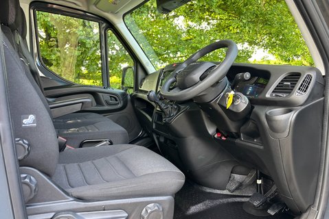 Iveco Daily 35C18H 3750WB Arborous Toolbox Tipper - Comfort Pack 17