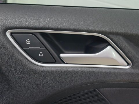 Audi A3 1.4 TFSI e-tron Sportback e-S Tronic Euro 6 5dr 8.8kWh 36