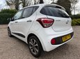 Hyundai i10 1.2 Premium SE Euro 6 5dr 4