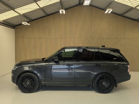 Land Rover Range Rover 3.0 Range Rover Vogue TDV6 Auto 4WD 5dr 18