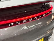 Porsche 911 3.0T 992 Carrera 4S Coupe 2dr Petrol PDK 4WD Euro 6 (s/s) (450 ps) 36