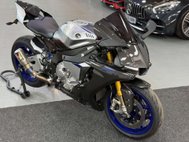 Yamaha R1M 1000 Super Sports Petrol Manual (200 ps) 2