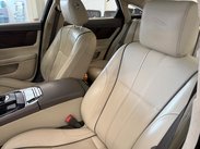 Jaguar XJ 3.0d V6 Portfolio Auto Euro 5 4dr 34