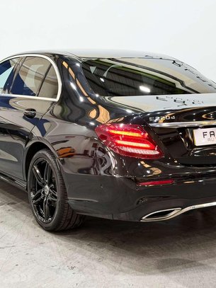 Mercedes-Benz E Class 2.0 E220d AMG Line Saloon 4dr Diesel G-Tronic+ Euro 6 (s/s) (194 ps) 2