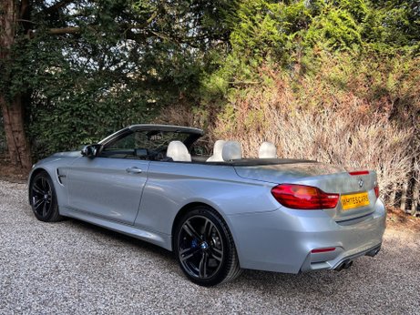 BMW M4 3.0 BiTurbo DCT Euro 6 (s/s) 2dr 64