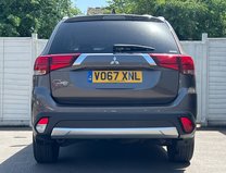 Mitsubishi Outlander 2.2 DI-D 3 SUV 5dr Diesel Auto 4WD Euro 6 (147 ps) 9