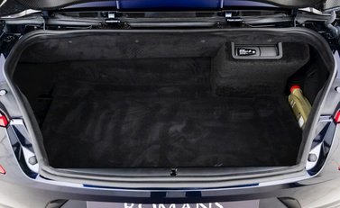 Aston Martin Vanquish S Volante 35