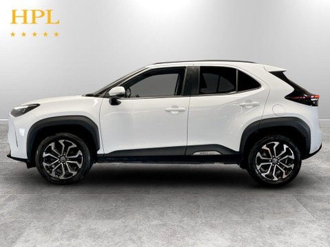 Toyota Yaris Cross 1.5 VVT-h Design SUV 5dr Petrol Hybrid E-CVT Euro 6 (s/s) (116 ps) Parking 4