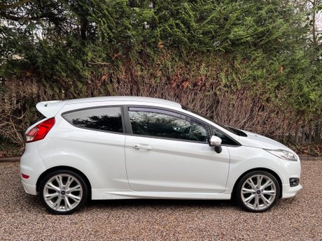 Ford Fiesta 1.0T EcoBoost Zetec S Euro 6 (s/s) 3dr 5