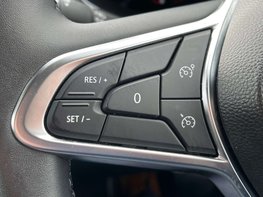 Renault Captur 1.6 Captur Techno E-Tech PHEV Auto 5dr 56