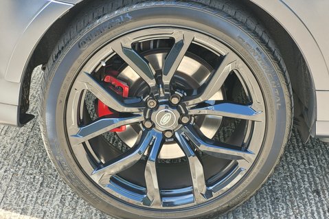 Land Rover Range Rover Sport SVR 21