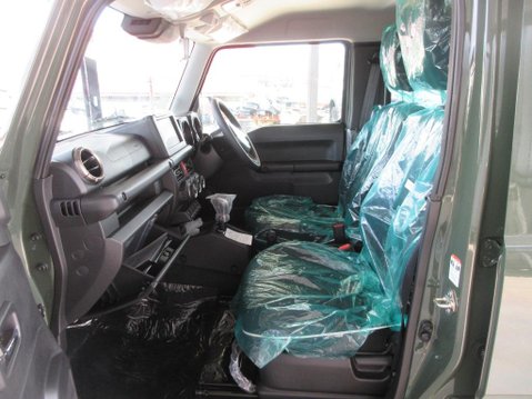 Suzuki Jimny NOMADE 1.5 FC AUTO 4WD ALLGRIP 5 Door NEW Jungle Green 11