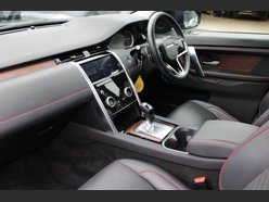 Land Rover Discovery Sport R-DYNAMIC HSE PHEV 11