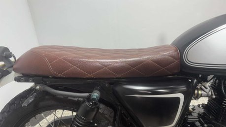 Mutt Mastiff 2022 ONLY 2K CAFE RACER NEW MOT VERY CLEAN LEARNER BIKE 125CC 41