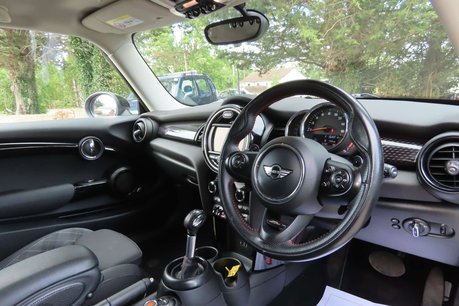 Mini Hatch 2.0 Cooper S Hatchback 3dr Petrol Auto Euro 6 (s/s) (192 ps) 7