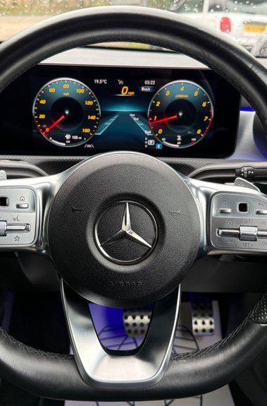 Mercedes-Benz CLA Class CLA 180 AMG LINE PREMIUM AUTOMATIC - ONE OWNER -APPLE CAR PLAY -VATQ 