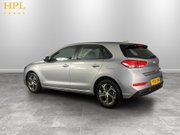 Hyundai i30 1.0 T-GDi MHEV SE Connect Hatchback 5dr Petrol Hybrid DCT Euro 6 (s/s) (120 5