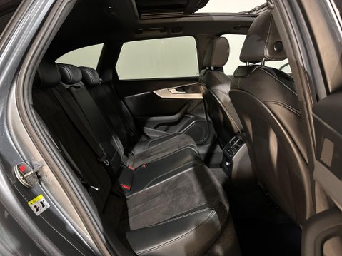 Audi A4 AVANT TDI QUATTRO S LINE 22