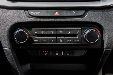 Kia Pro Ceed GT-LINE ISG 38