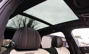 Bentley Bentayga V8 17