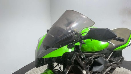 Kawasaki Er ER6 2009 10K 1 OWNER PROJECT BIKE SPARES OR REPAIR TRACK BIKE 18