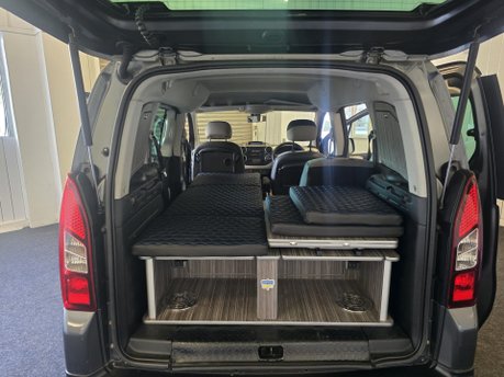 Citroen Berlingo Multispace E-HDI XTR ETG6 23